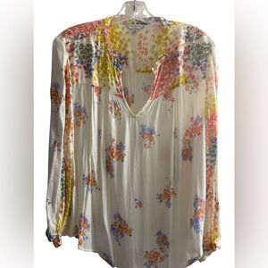 🌼NWOT.Lucky Brand Floral Blouse - Multicolor. Never worn.🌼